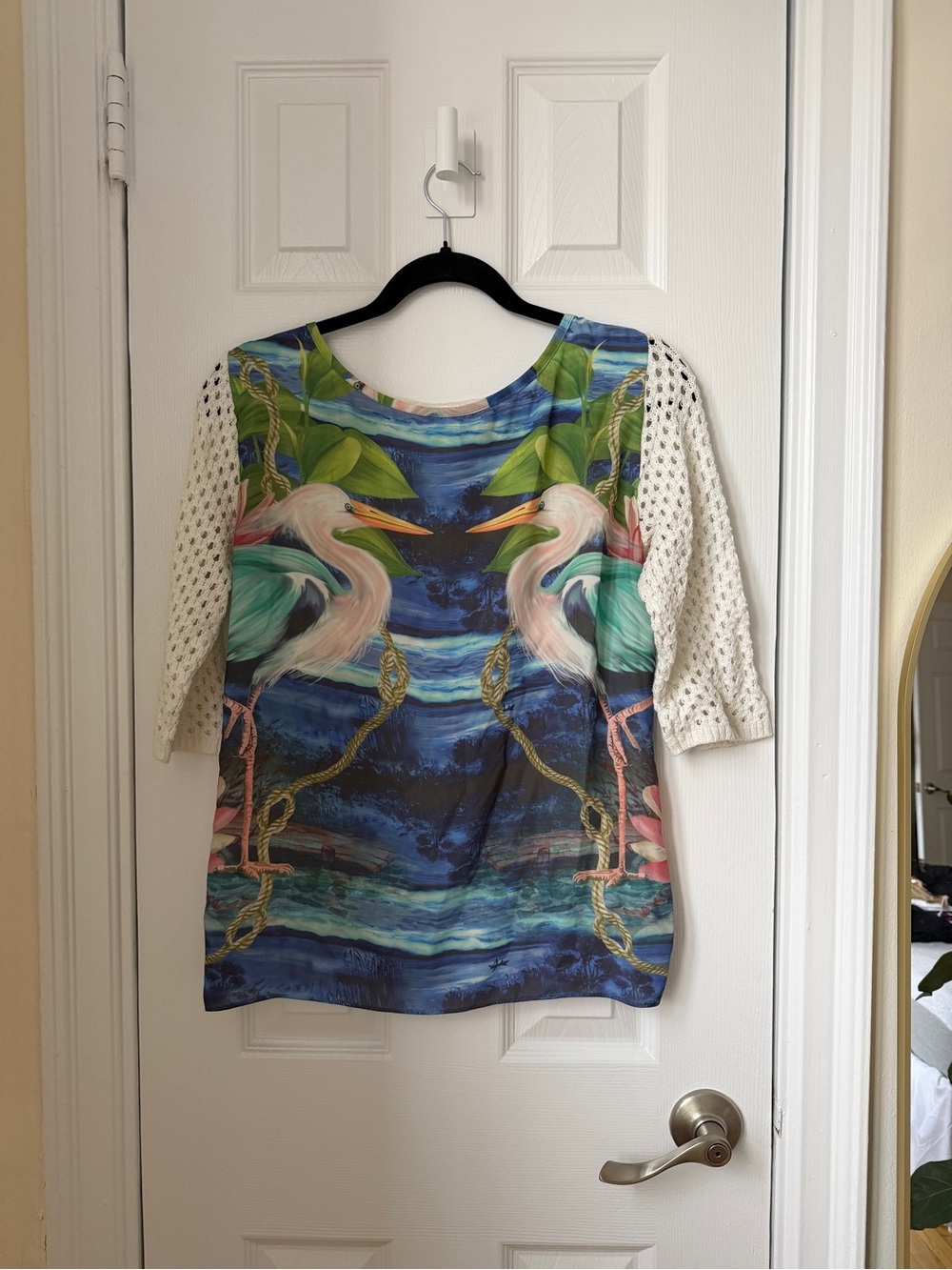 Heron bird graphic Print Top with Crochet Sleeves